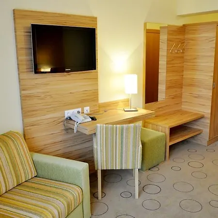 Hubmann בית הארחה 3*